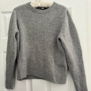 Womens Gray Round Neck Ribbed Sweater Size Large